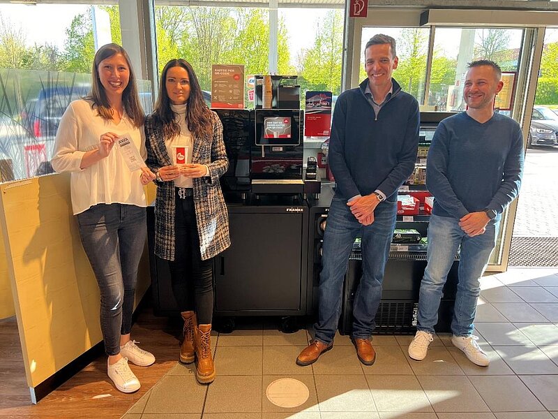 Innovatives Pilotprojekt optimiert den Heißgetränke-Kaufprozess an Tankstellen