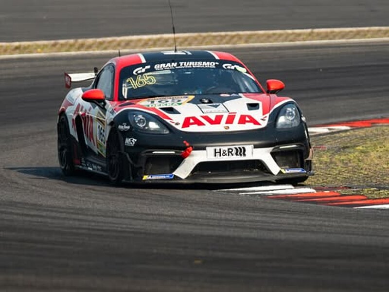 Klassensieg für AVIA W&S Motorsport bei NLS6