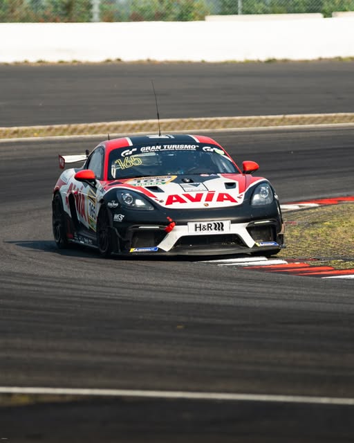 Klassensieg für AVIA W&S Motorsport bei NLS6