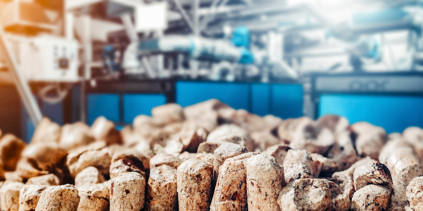 Pellets in Produktionsmaschine