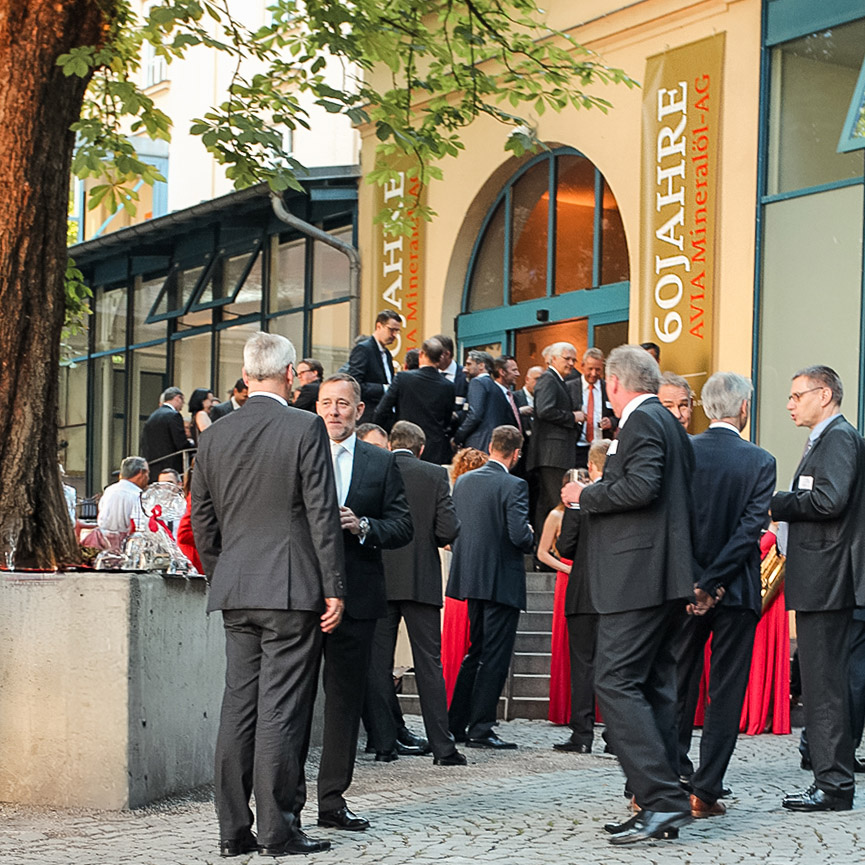 60 Jahre AVIA Mineralöl-AG