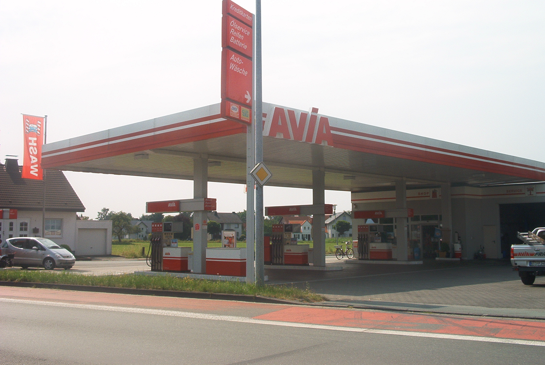 AVIA Tankstelle Bild  1