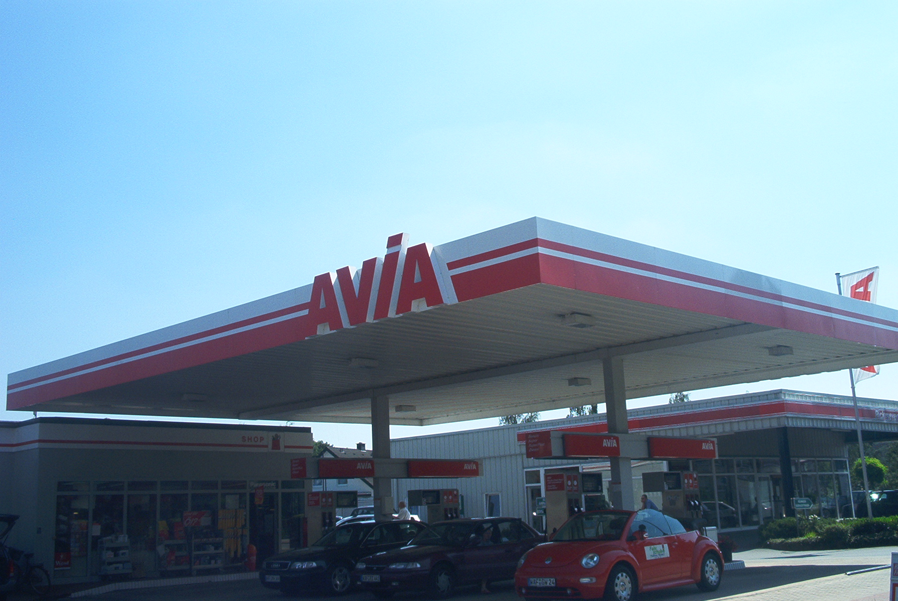 AVIA Tankstelle Bild  3