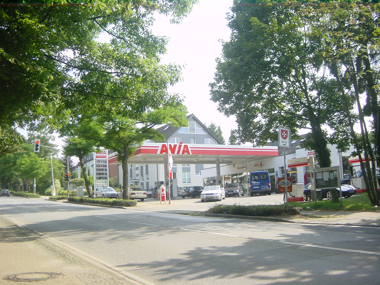 AVIA Tankstelle Bild  1