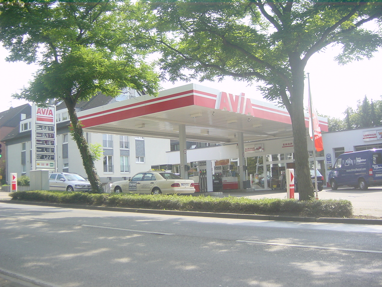 AVIA Tankstelle Bild  2