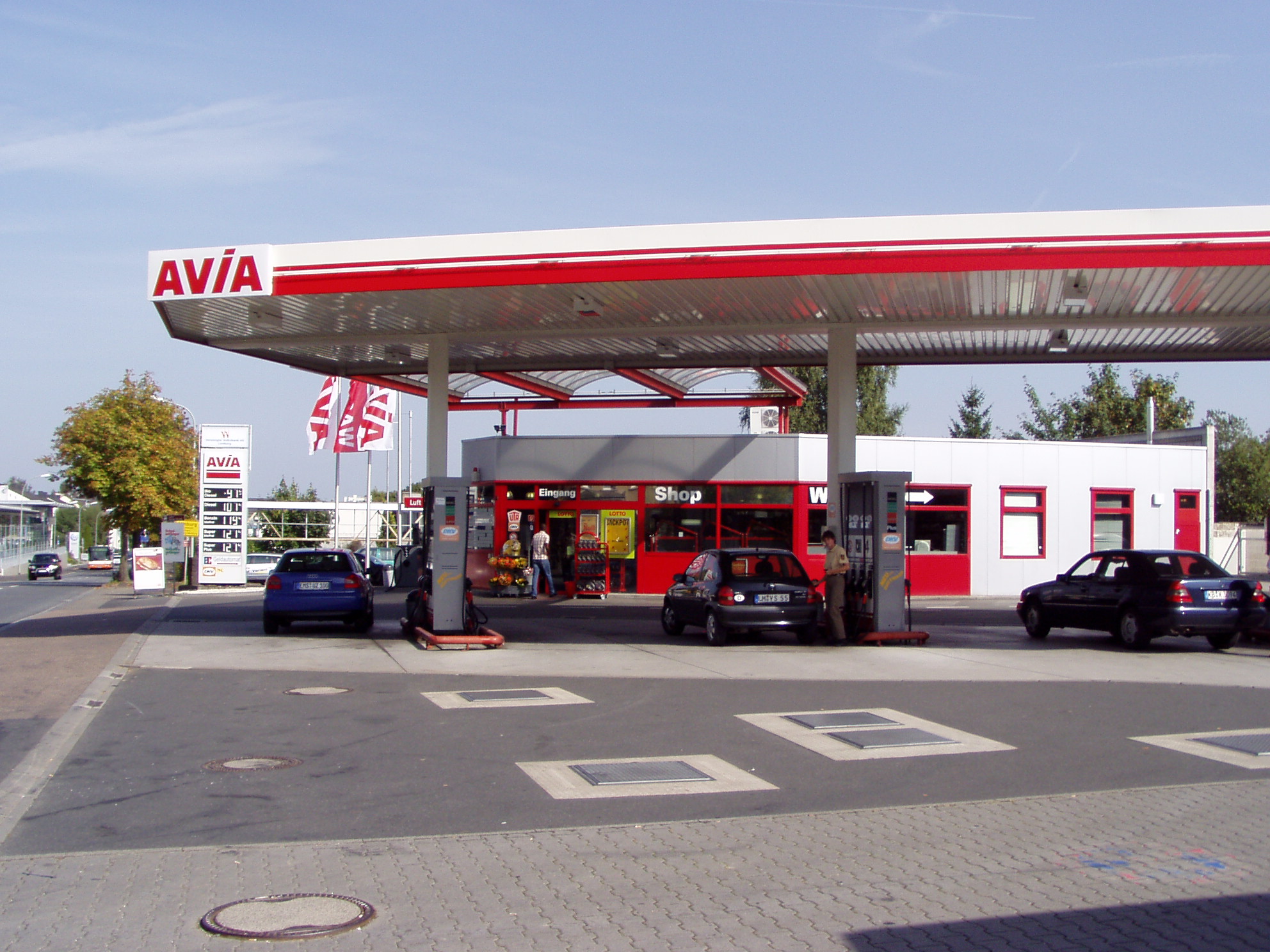 AVIA Tankstelle Bild  1