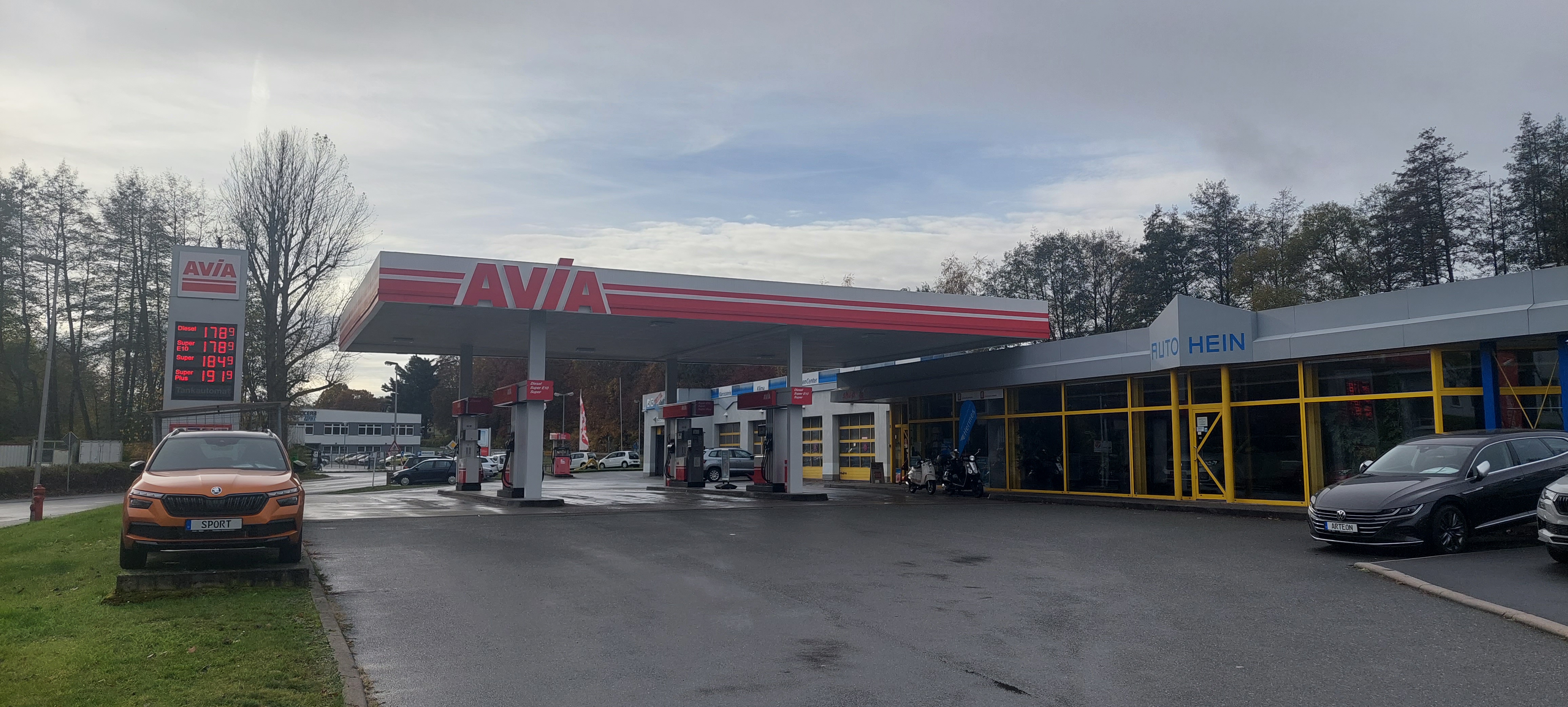 AVIA Tankstelle Bild  3
