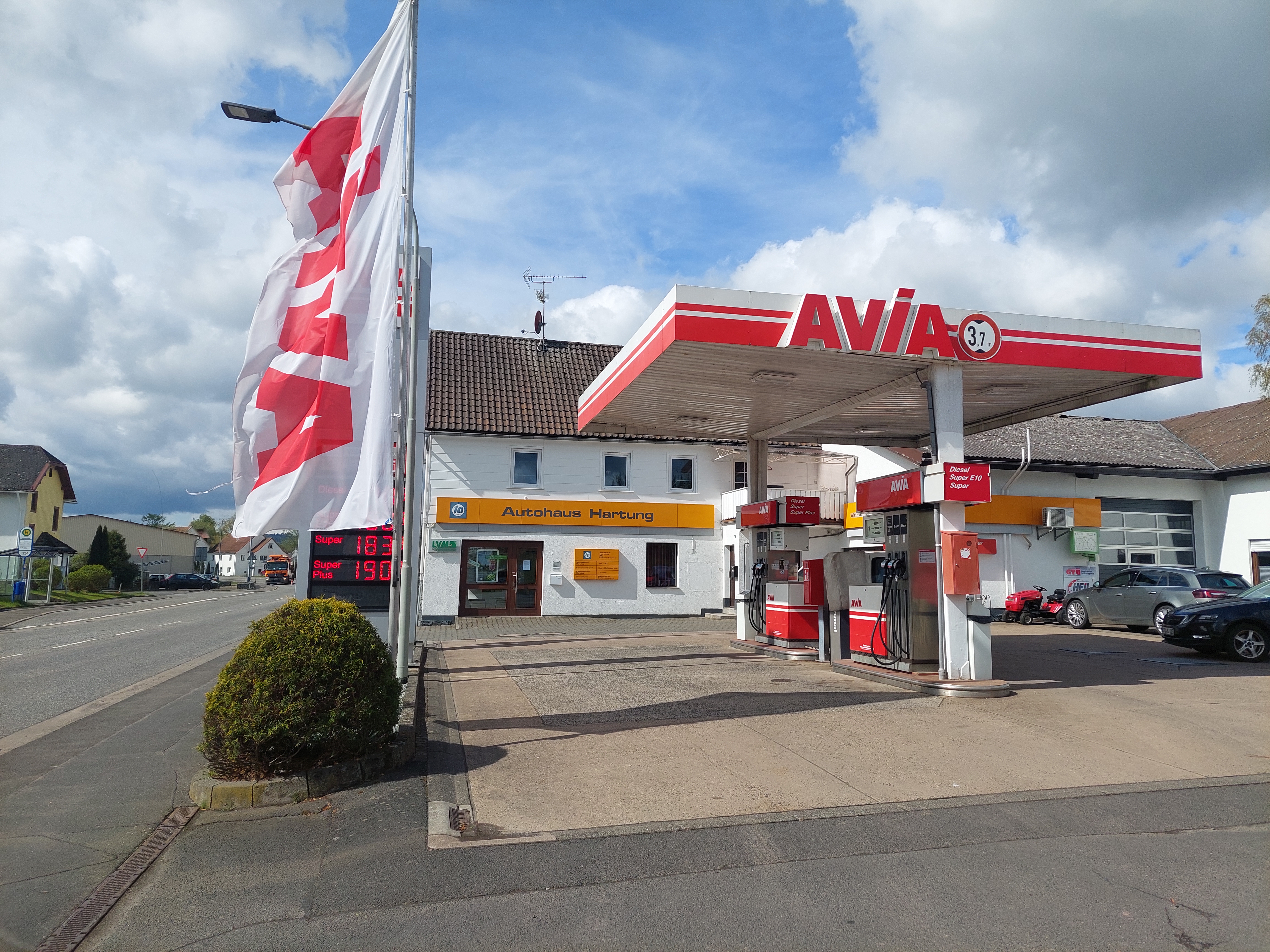 AVIA Tankstelle Bild  1
