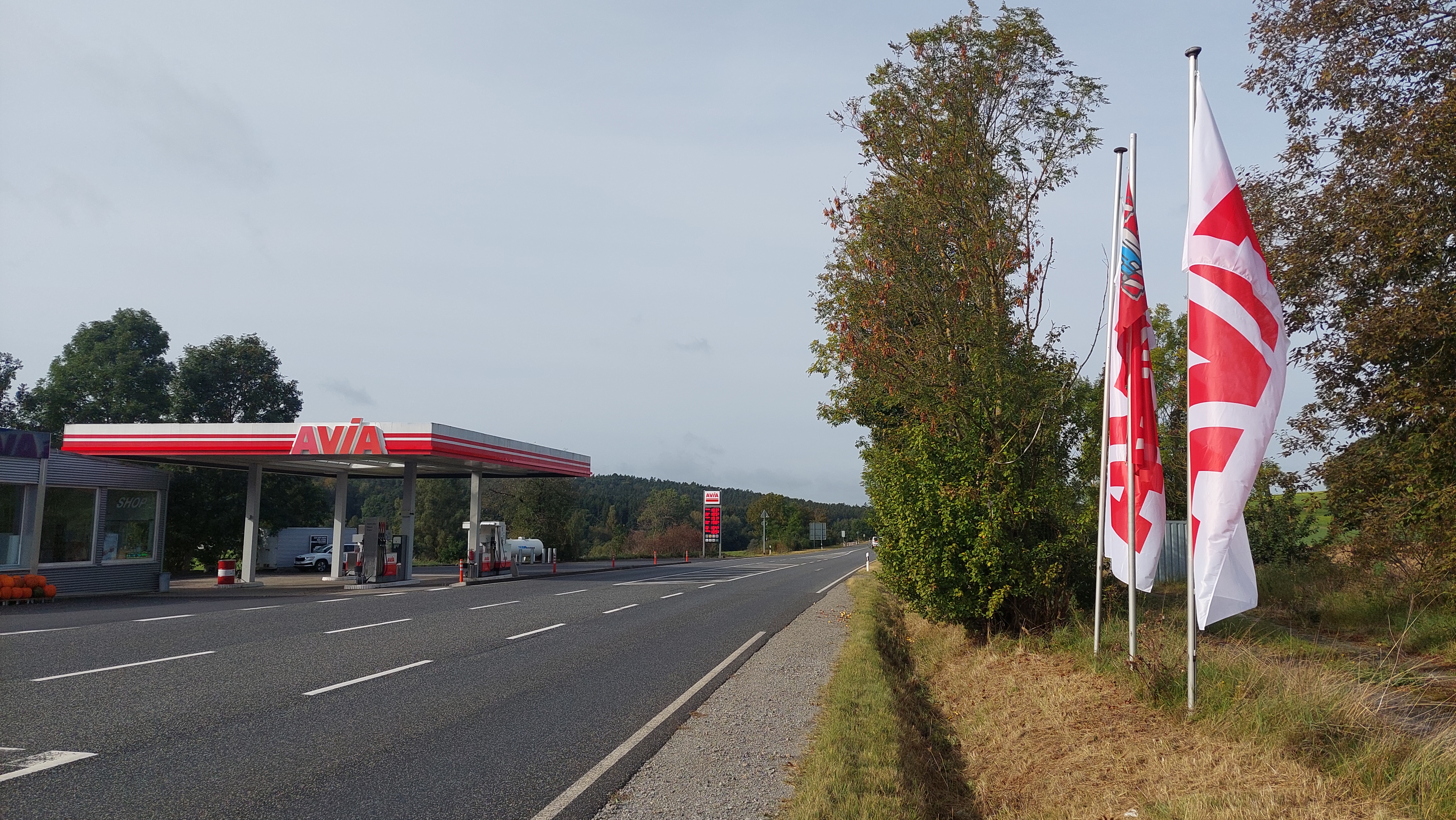 AVIA Tankstelle Bild  2