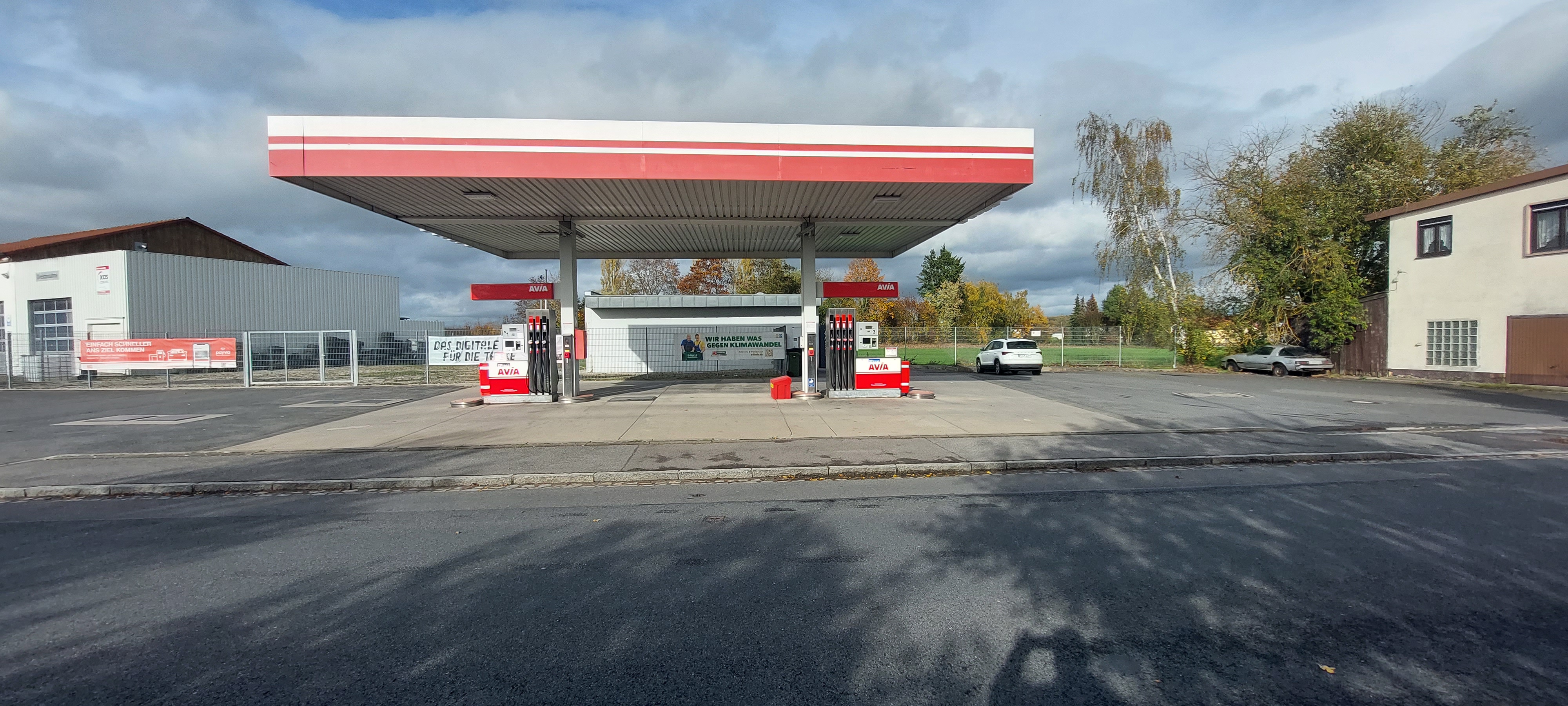 AVIA XPress Bild  1