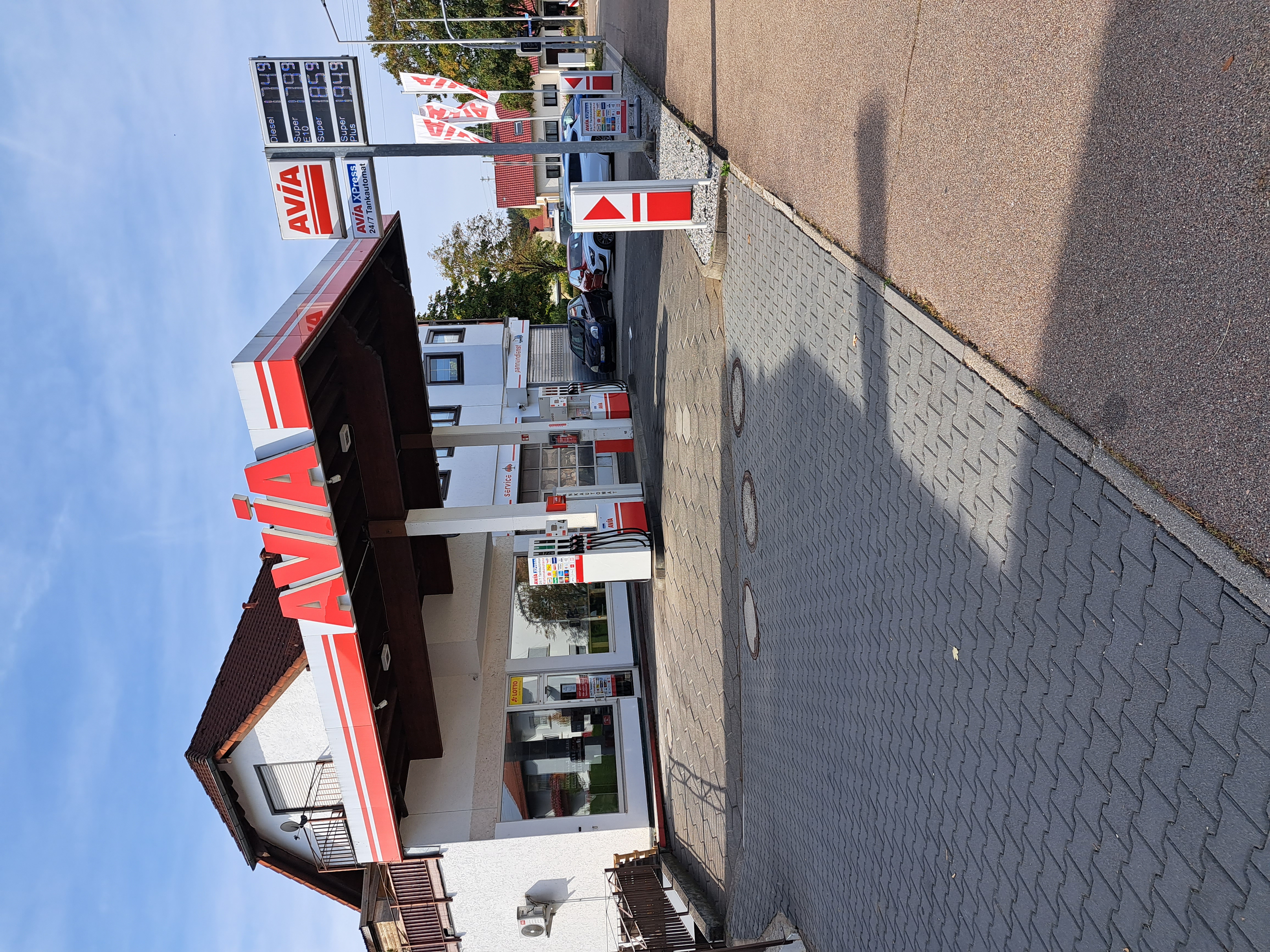 AVIA XPress Bild  1
