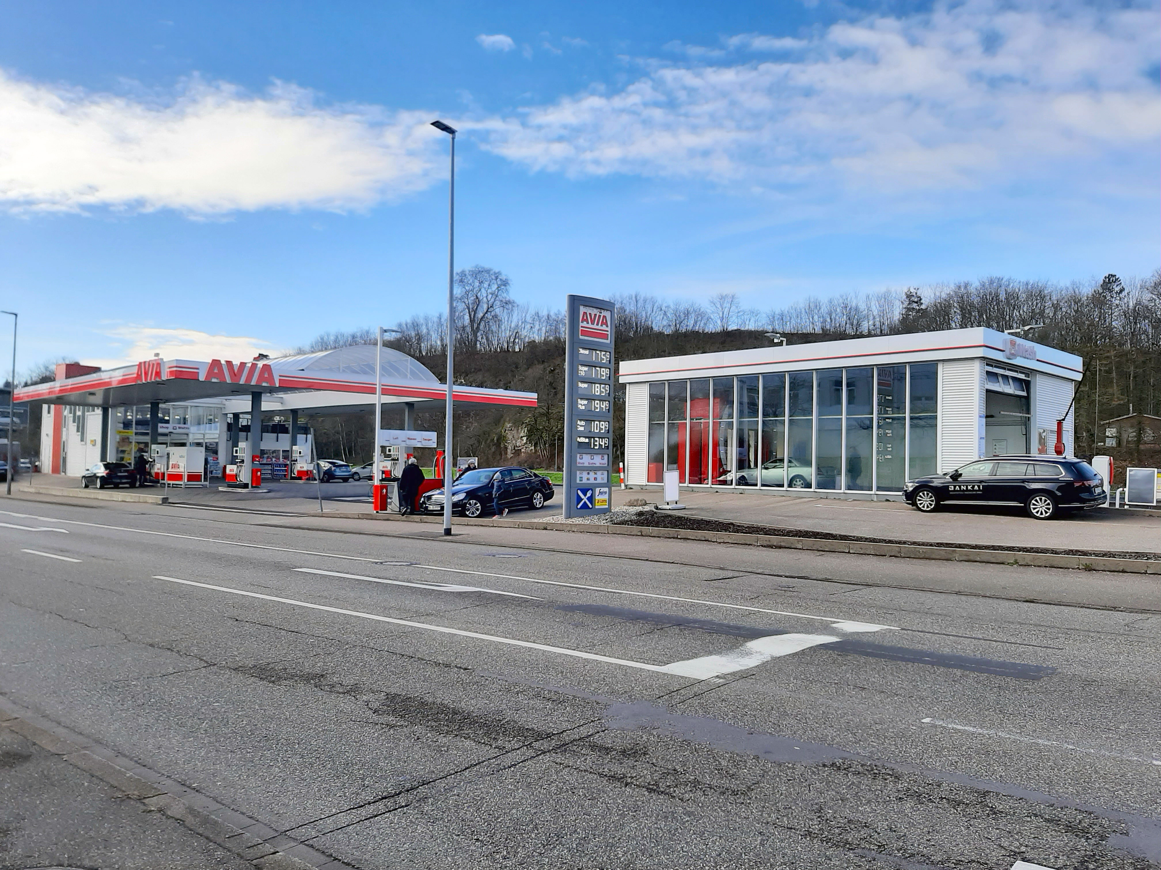 AVIA Tankstelle Bild  3