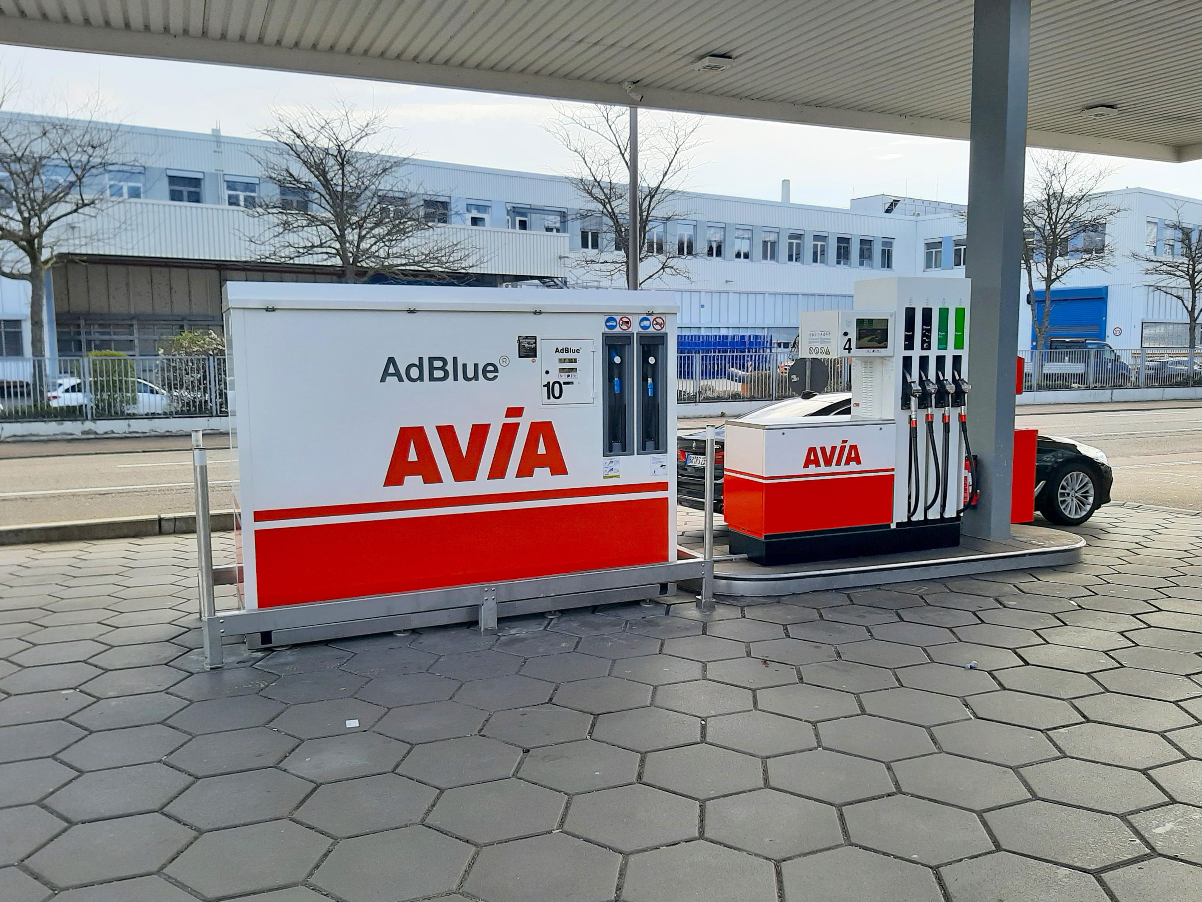 AVIA Tankstelle Bild  1