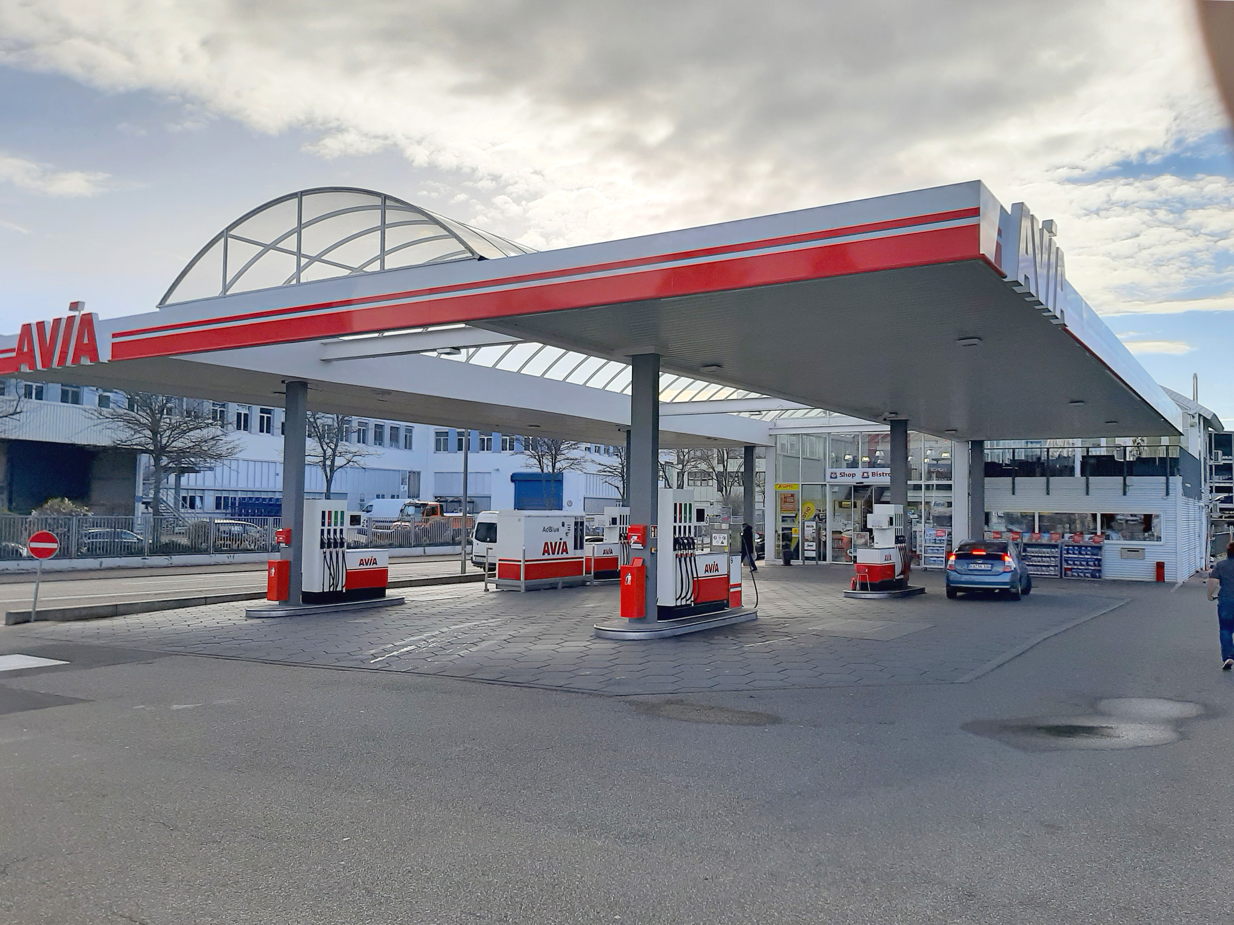 AVIA Tankstelle Bild  2