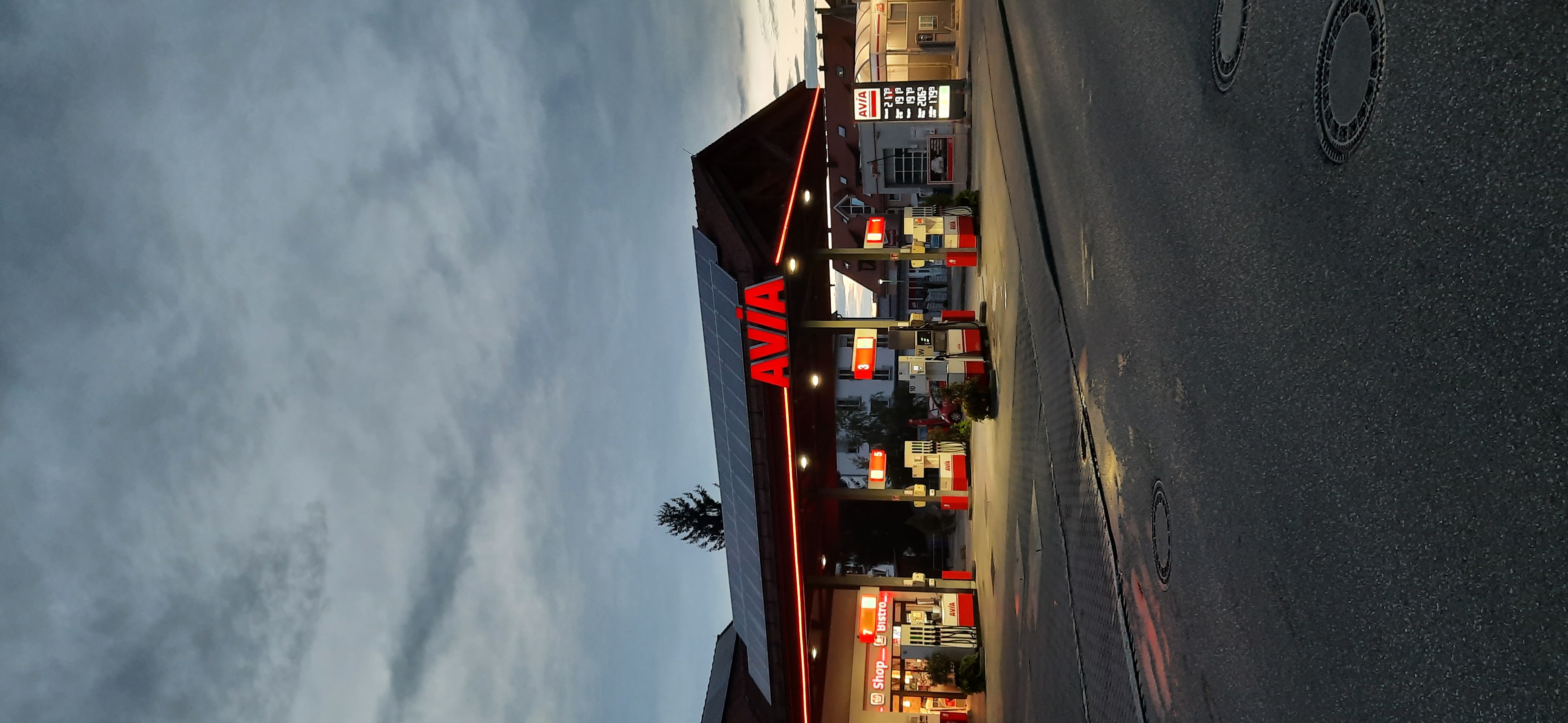 AVIA Tankstelle Bild  1