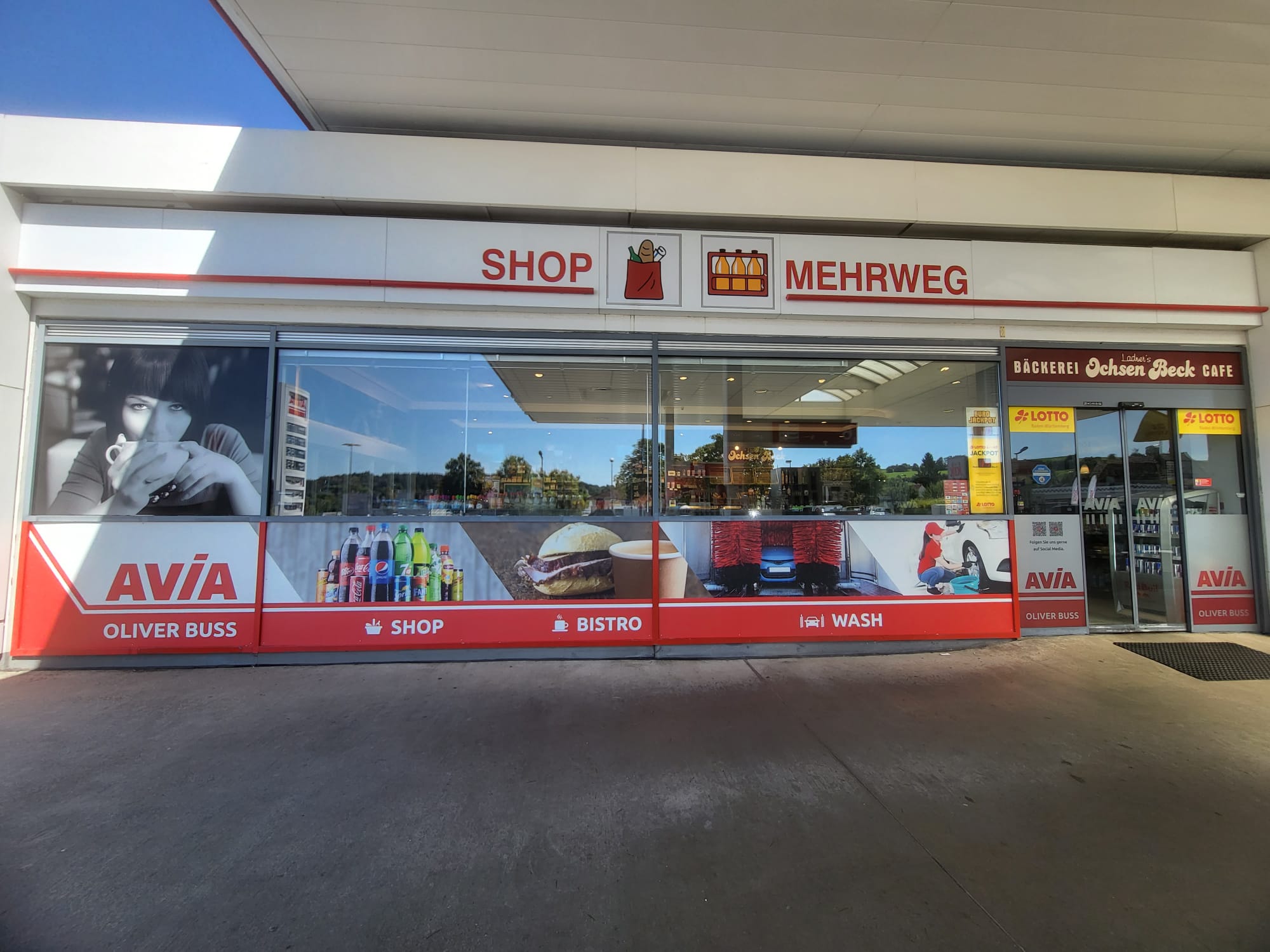 AVIA Tankstelle Bild  1