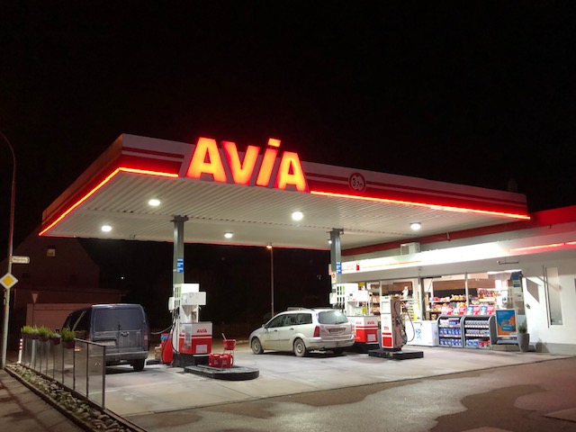 AVIA Tankstelle Bild  1