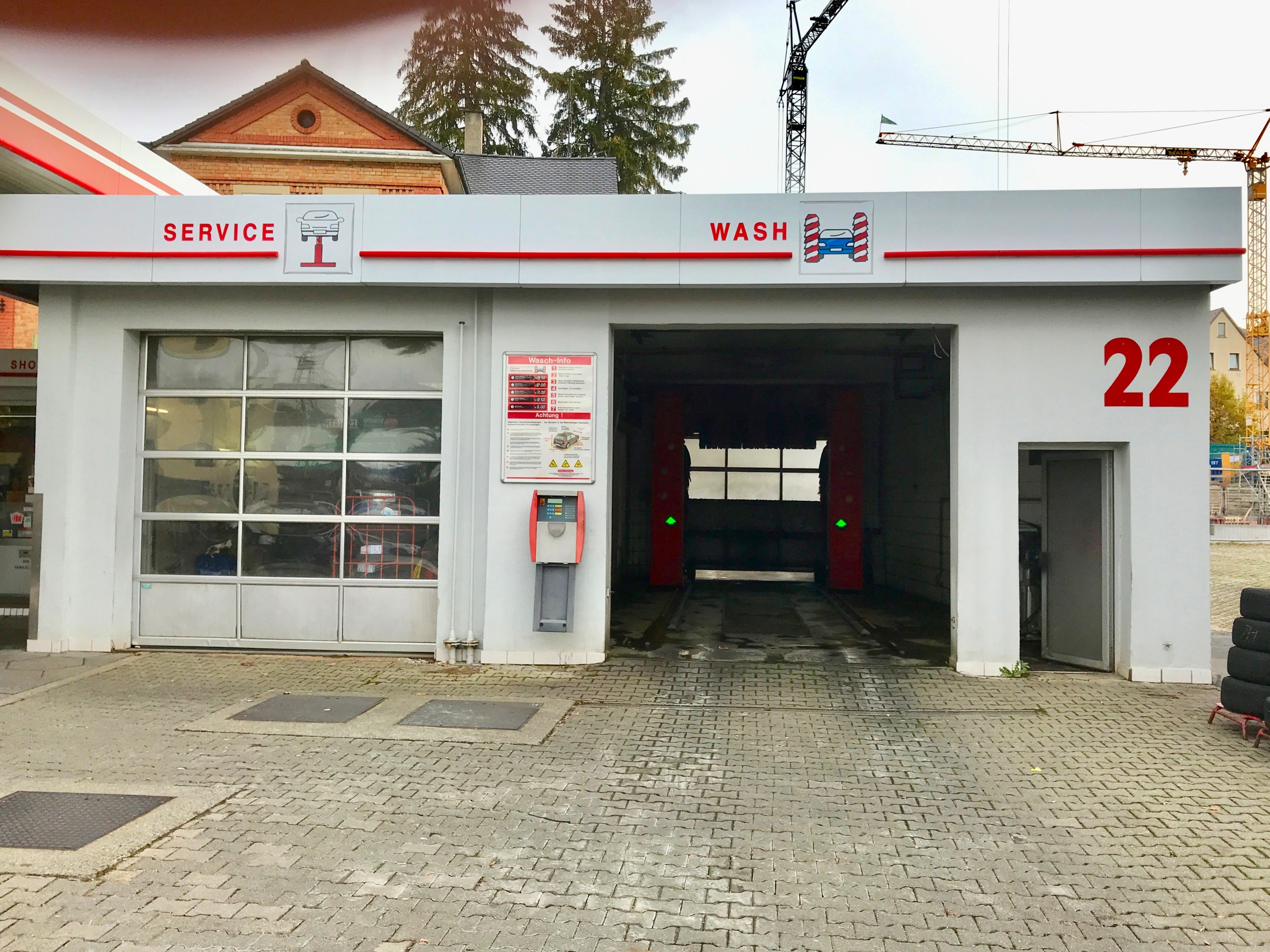 AVIA Tankstelle Bild  2