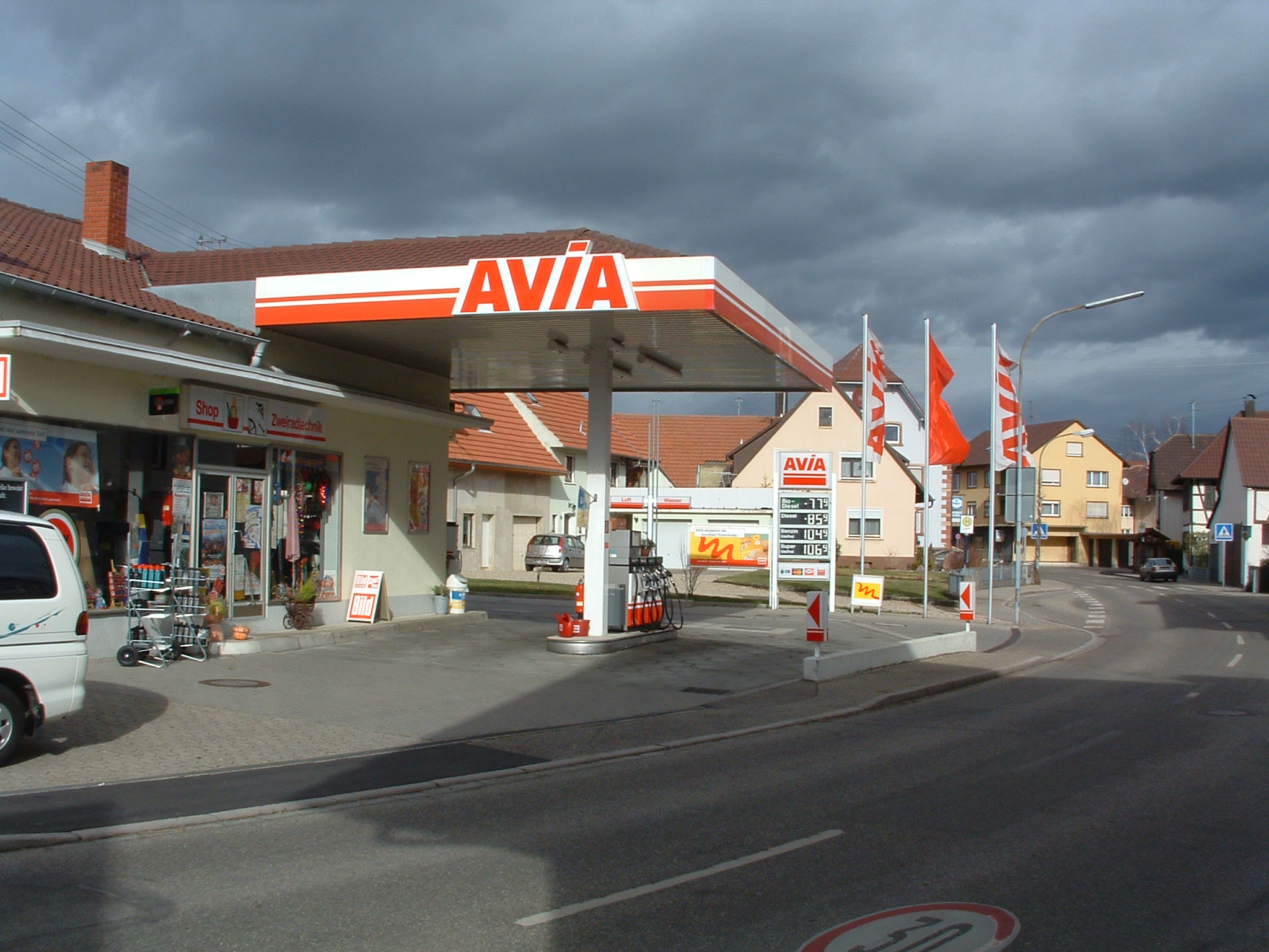 AVIA XPress Bild  1