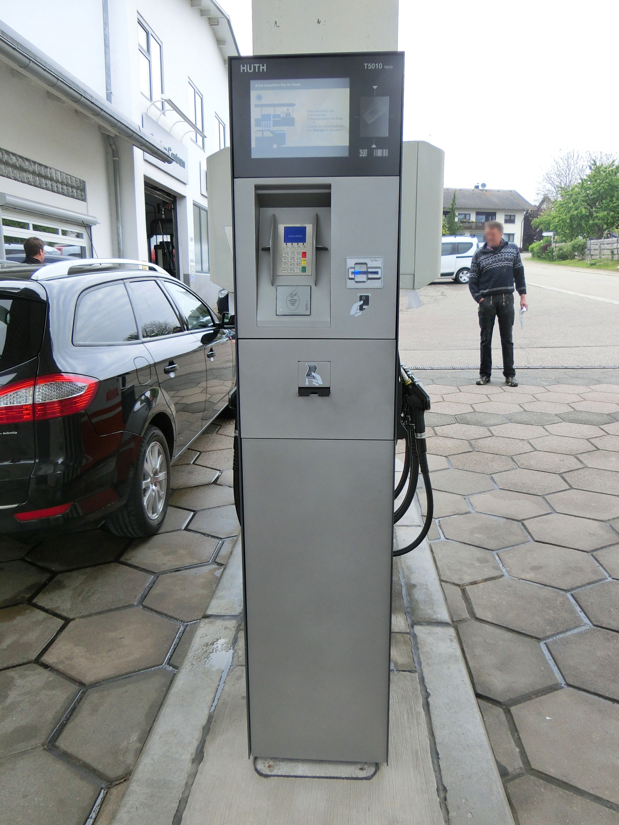 AVIA Tankstelle Bild  3