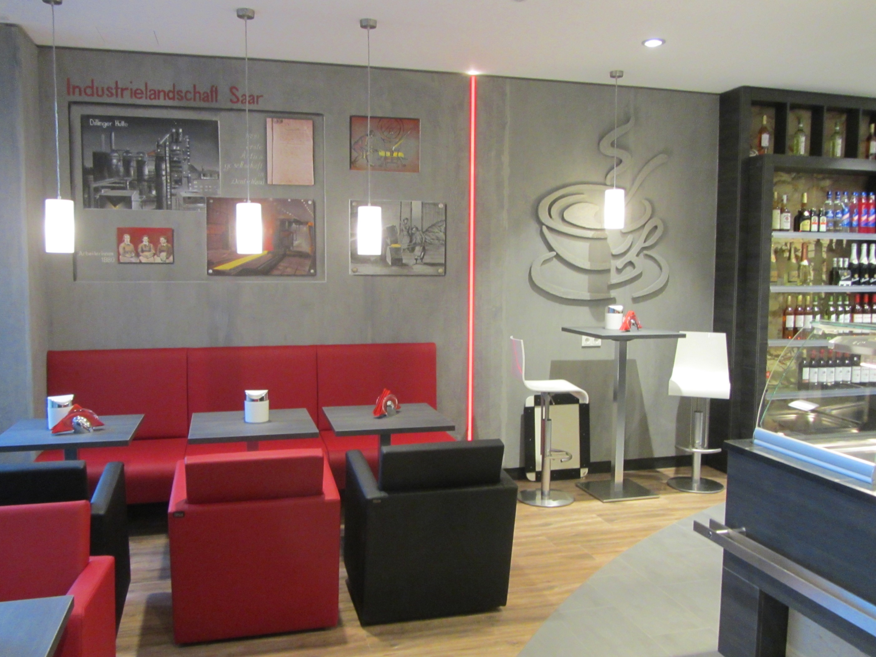 AVIA Tankstelle Bild  3