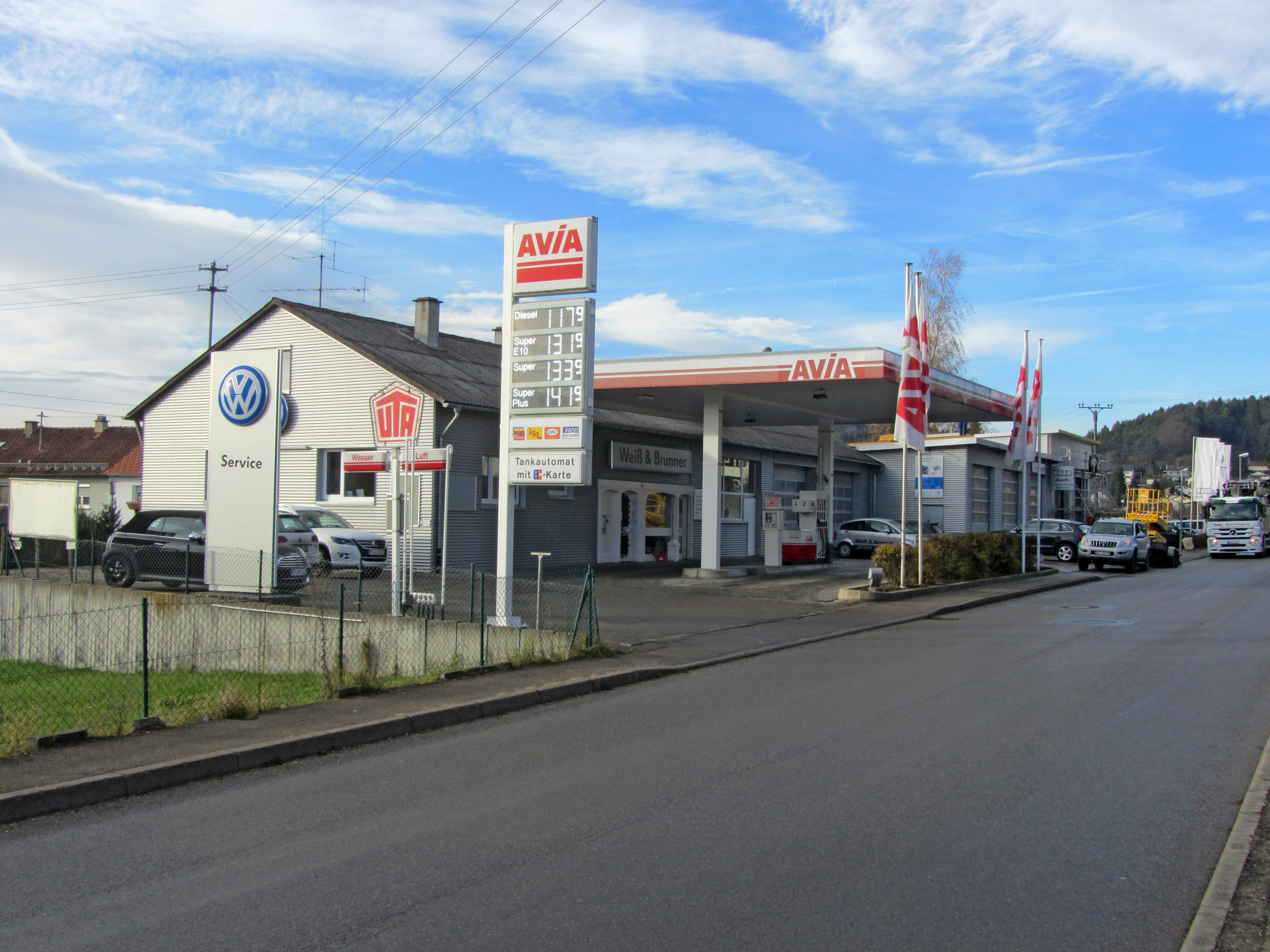 AVIA Tankstelle Bild  1