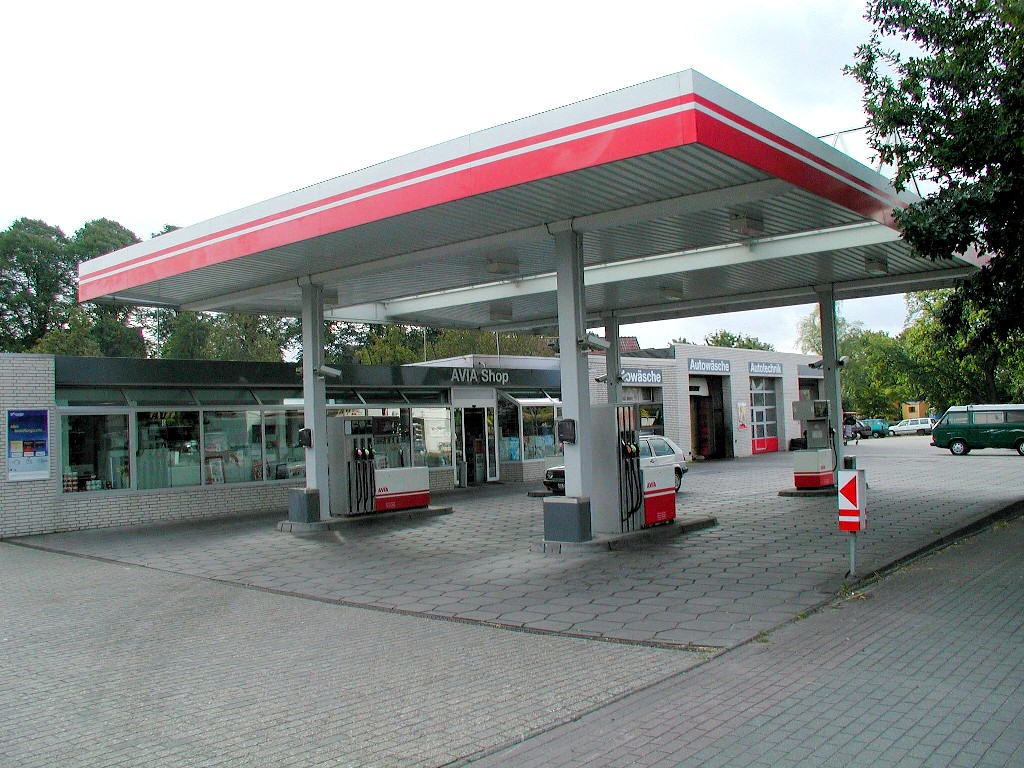 AVIA Tankstelle Bild  3
