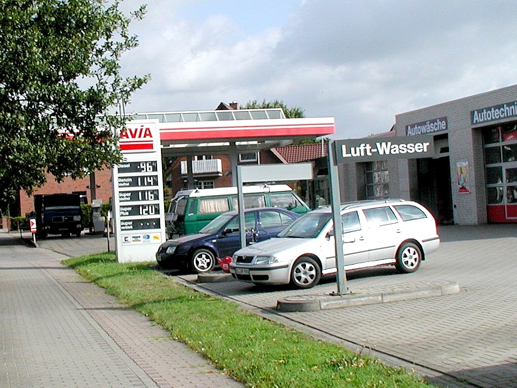 AVIA Tankstelle Bild  1