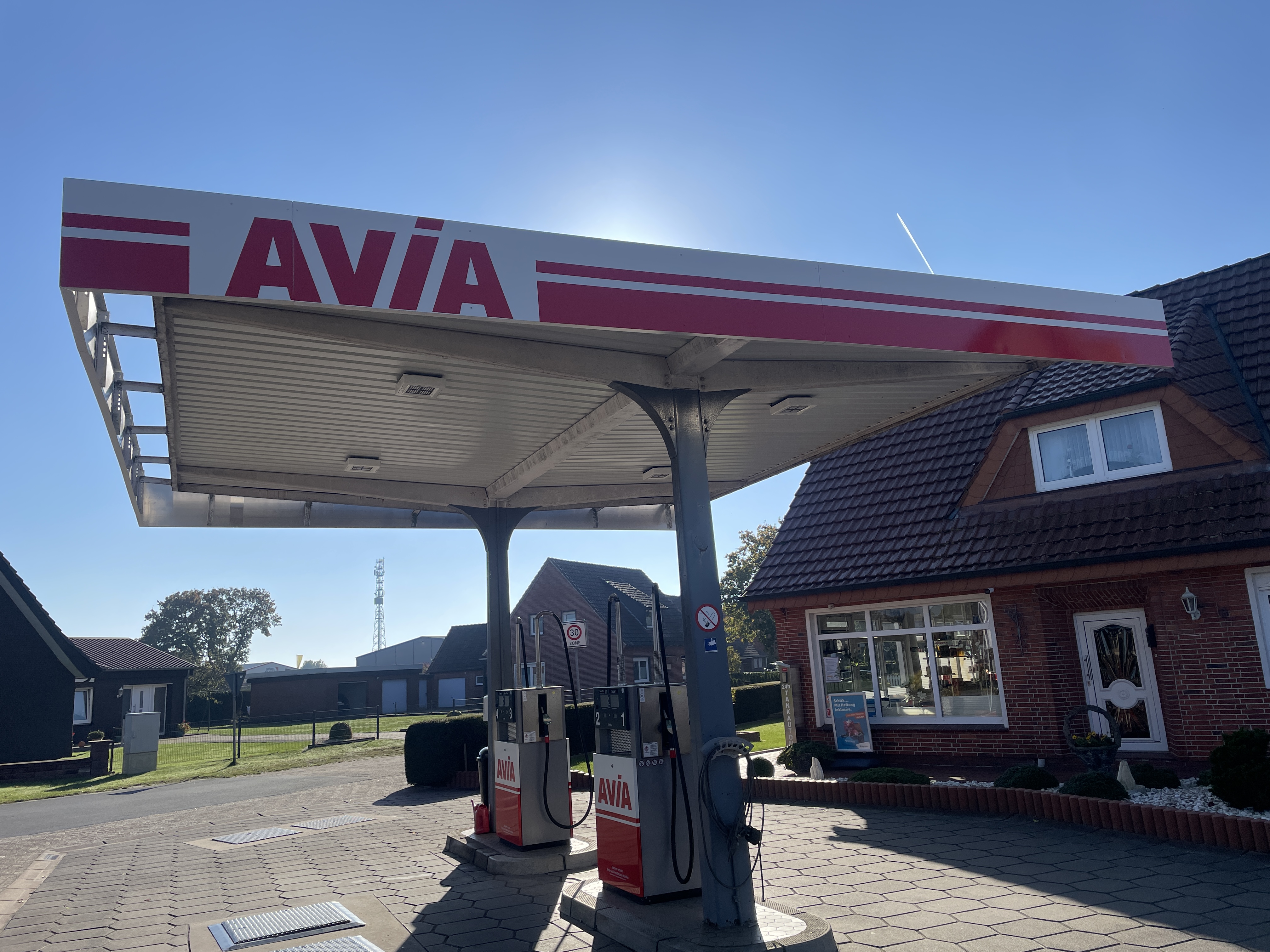 AVIA Tankstelle Bild  2