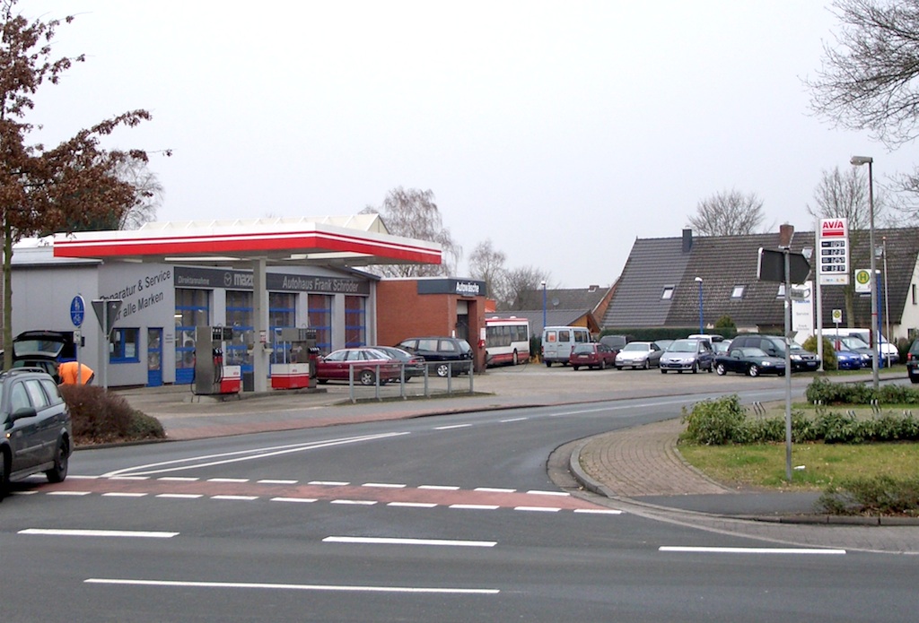 AVIA Tankstelle Bild  1