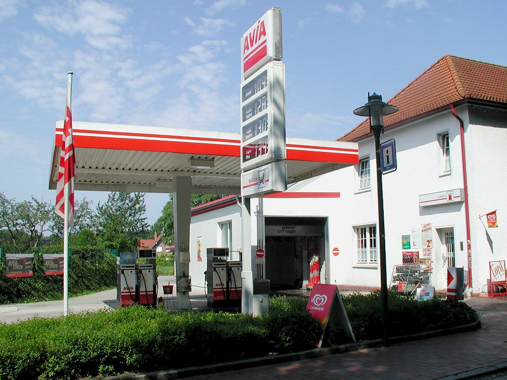 AVIA Tankstelle Bild  1