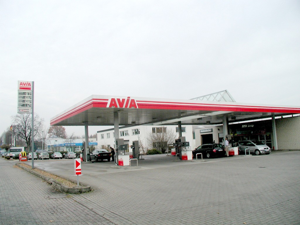 AVIA Tankstelle Bild  1