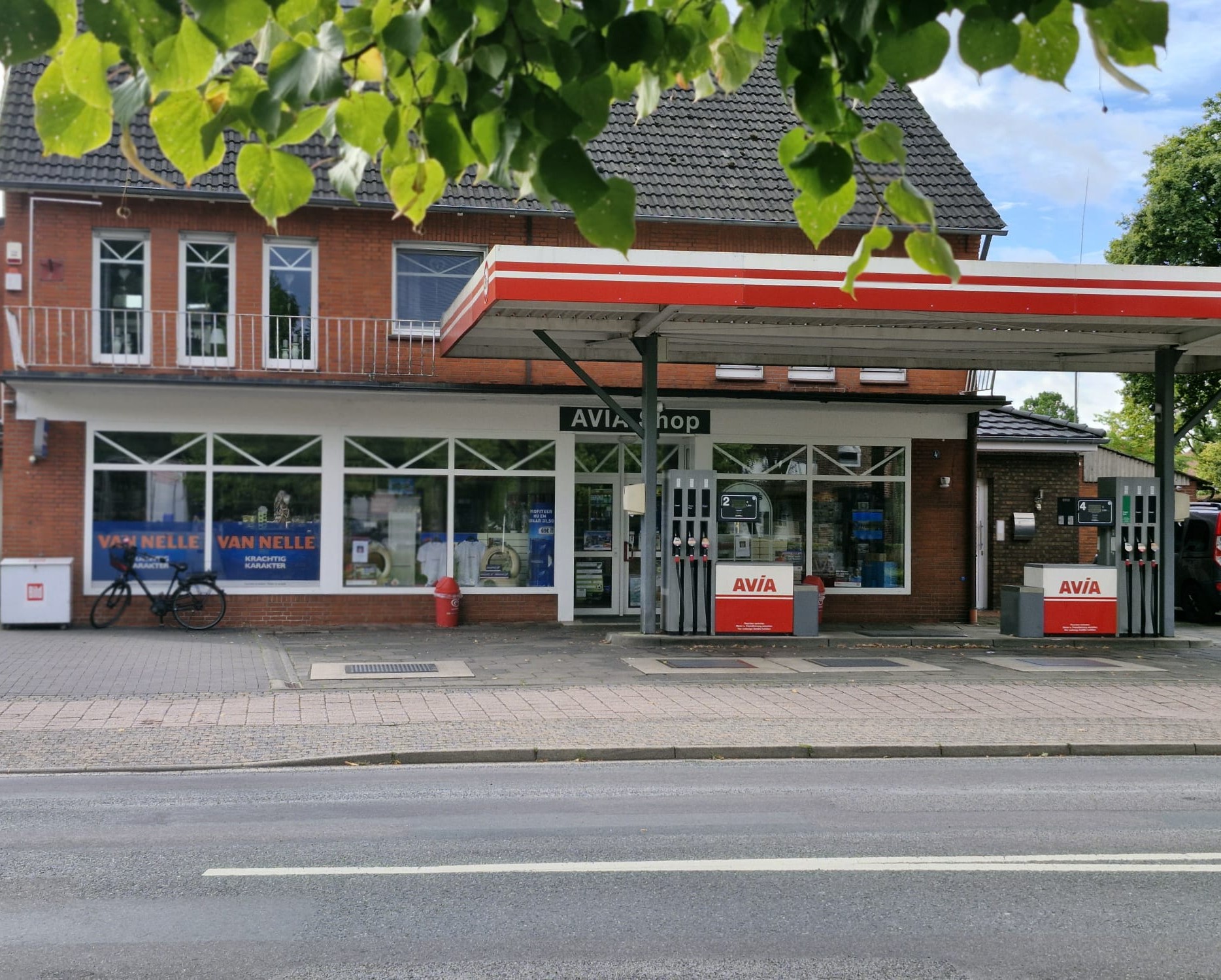 AVIA Tankstelle Bild  1
