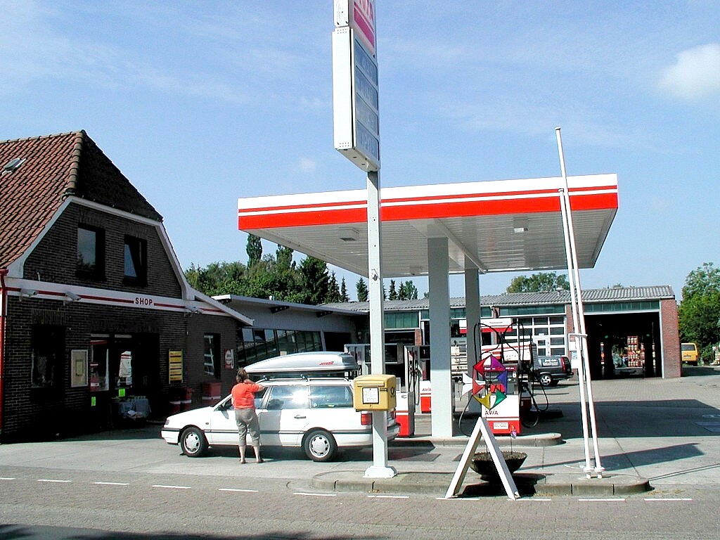 AVIA Tankstelle Bild  1
