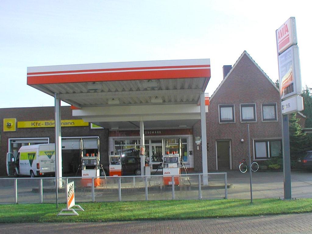 AVIA Tankstelle Bild  2