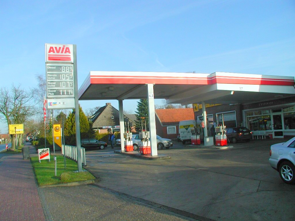 AVIA Tankstelle Bild  1