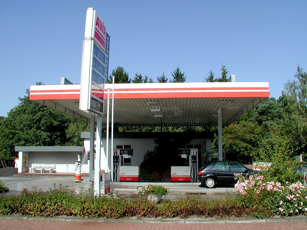 AVIA Tankstelle Bild  1