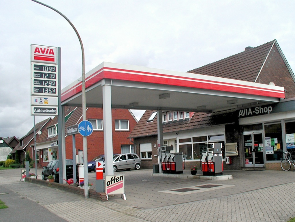 AVIA Tankstelle Bild  1