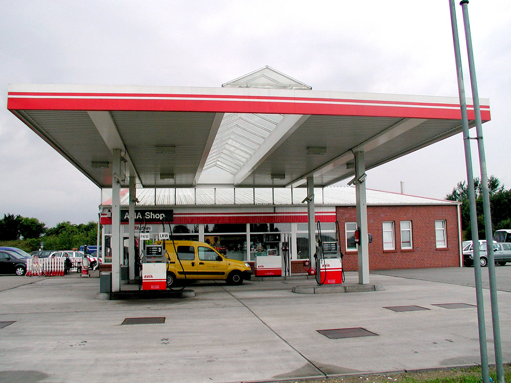 AVIA Tankstelle Bild  1