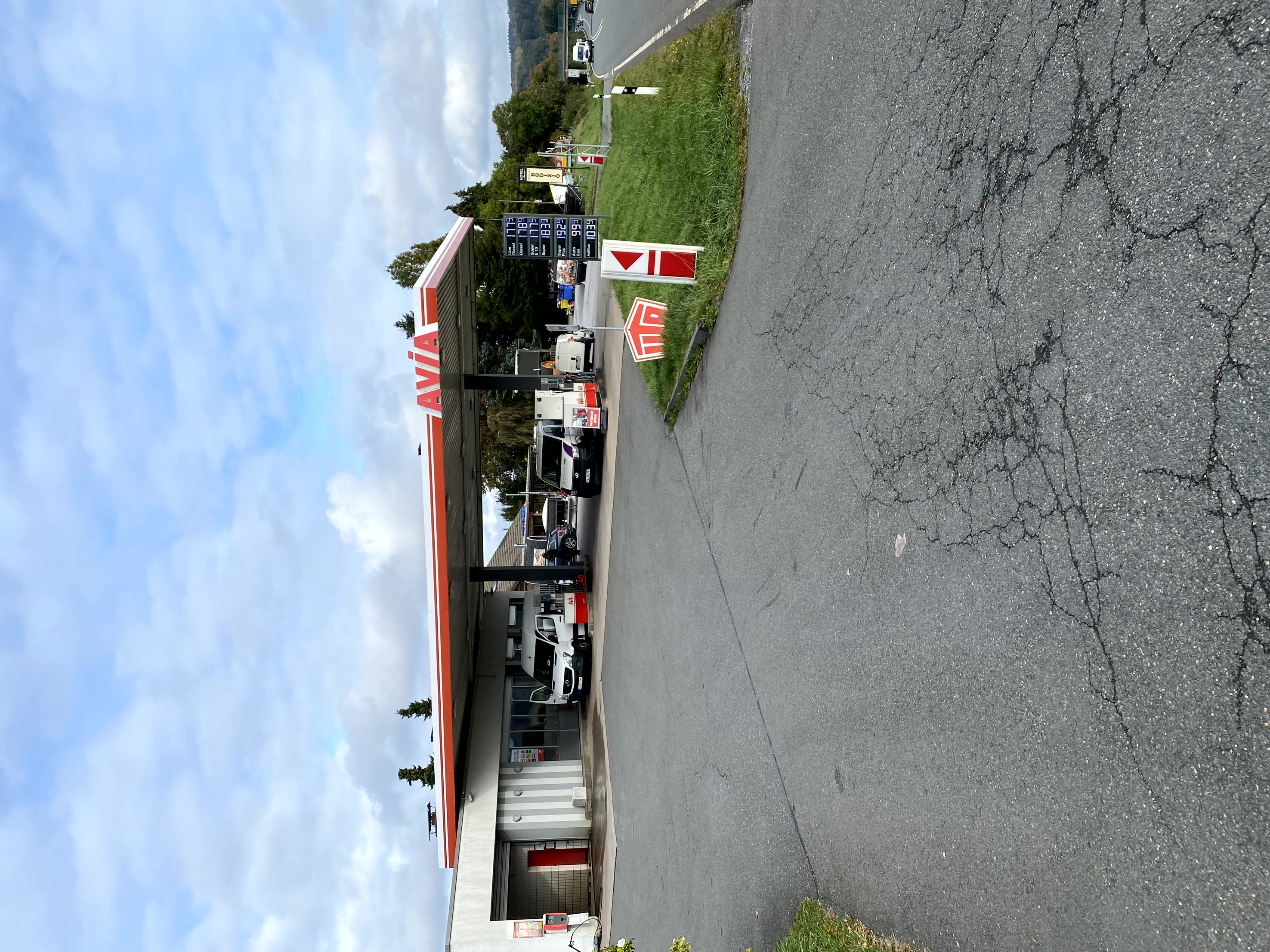 AVIA Tankstelle Bild  3