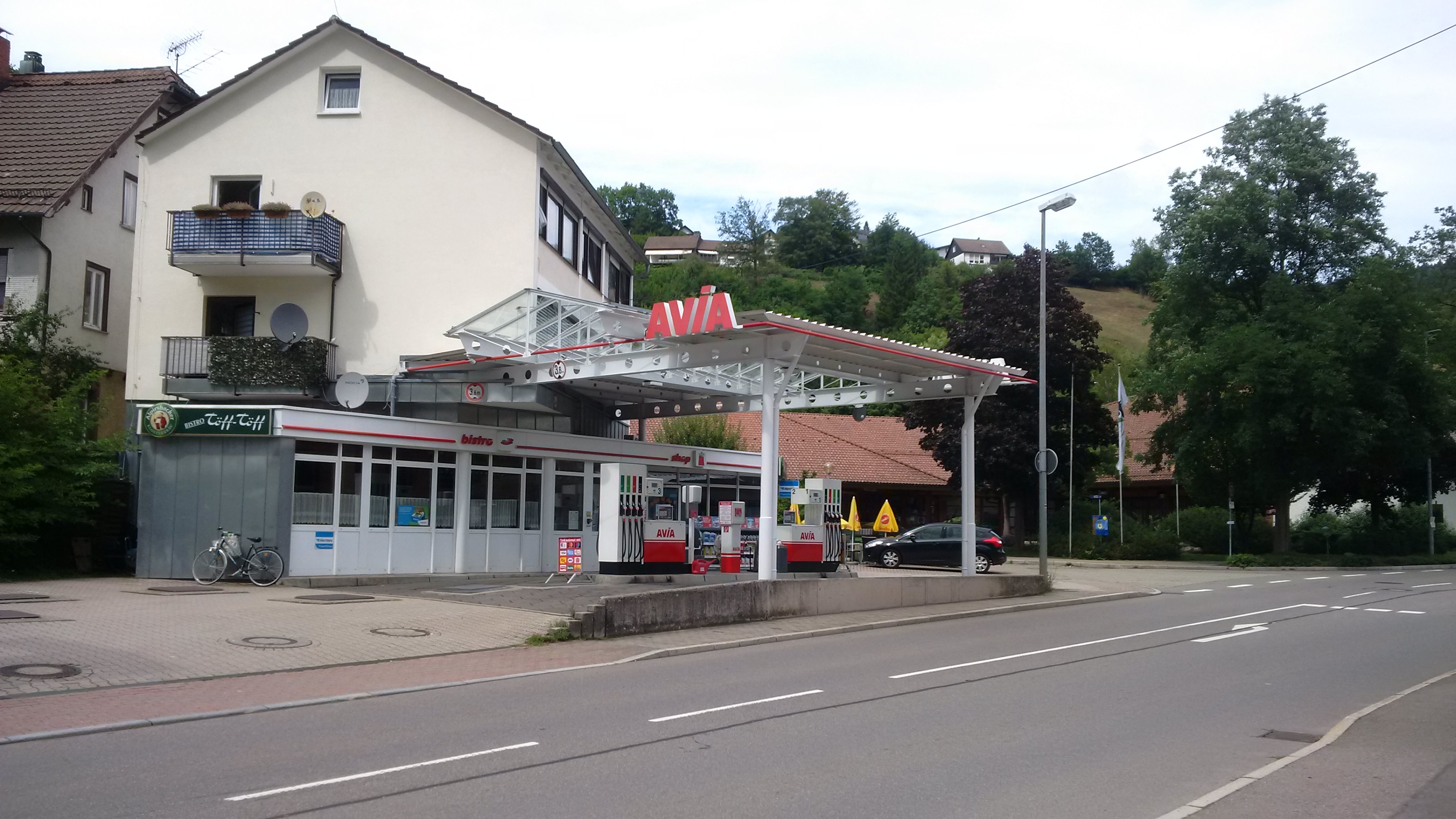 AVIA Tankstelle Bild  3