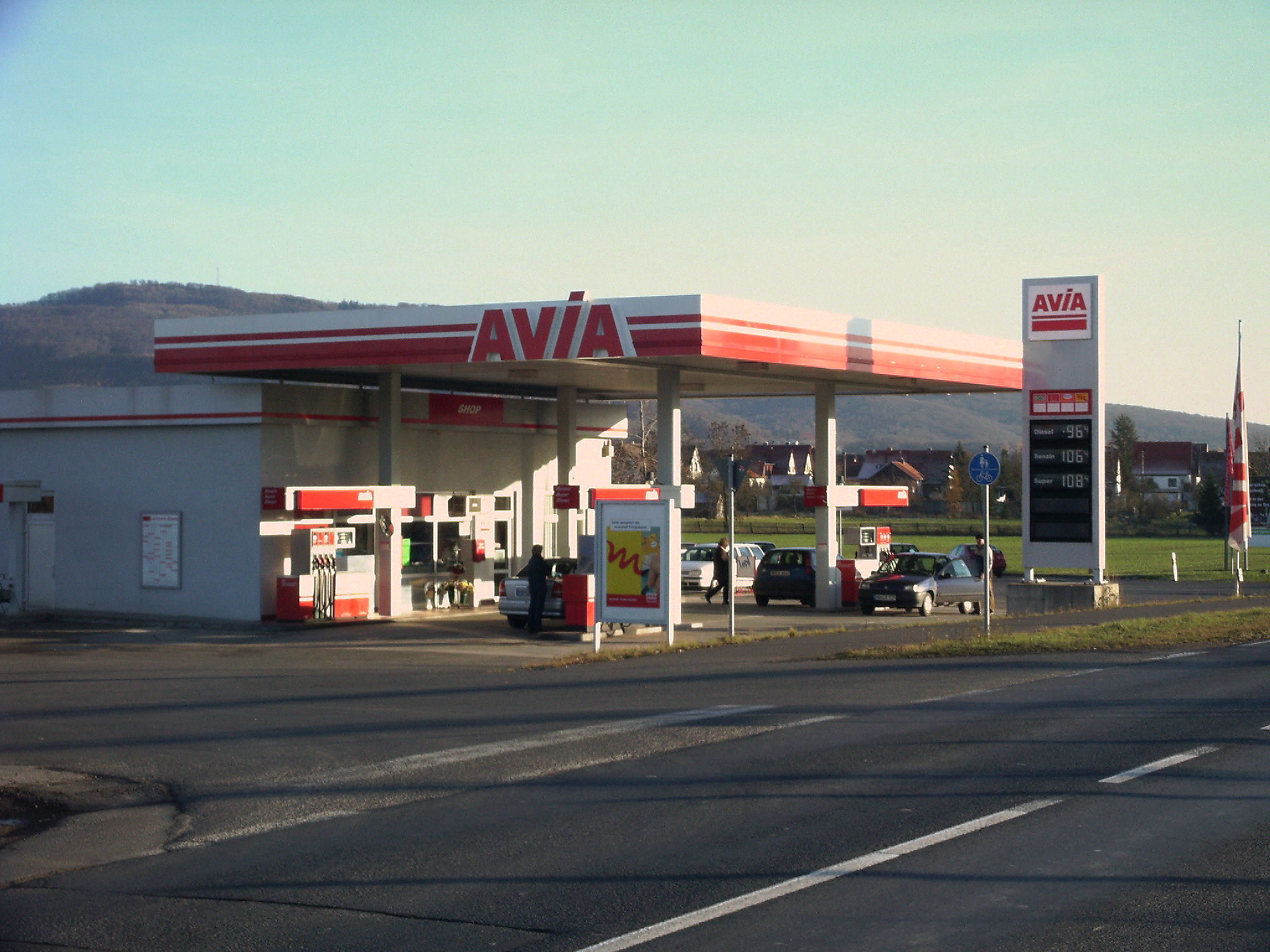 AVIA Tankstelle Bild  3