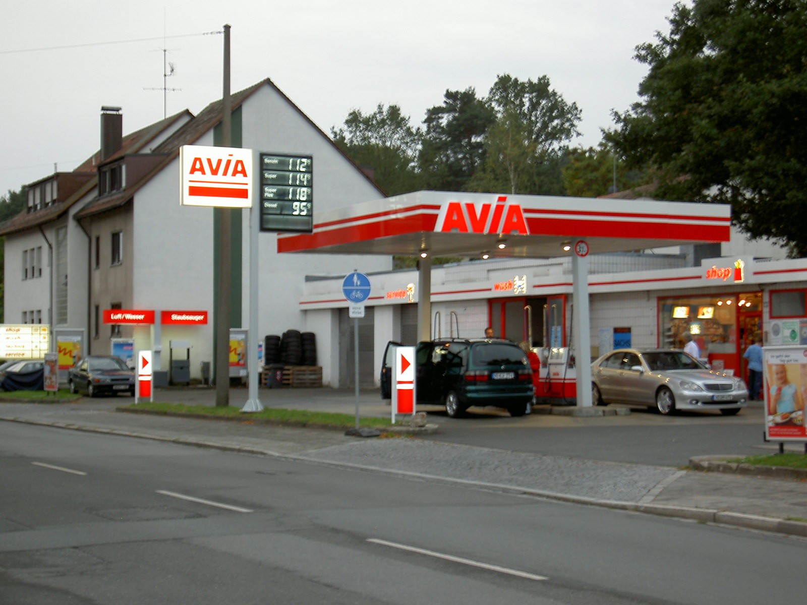 AVIA Tankstelle Bild  1