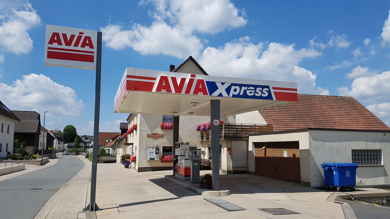 AVIA XPress Bild  1