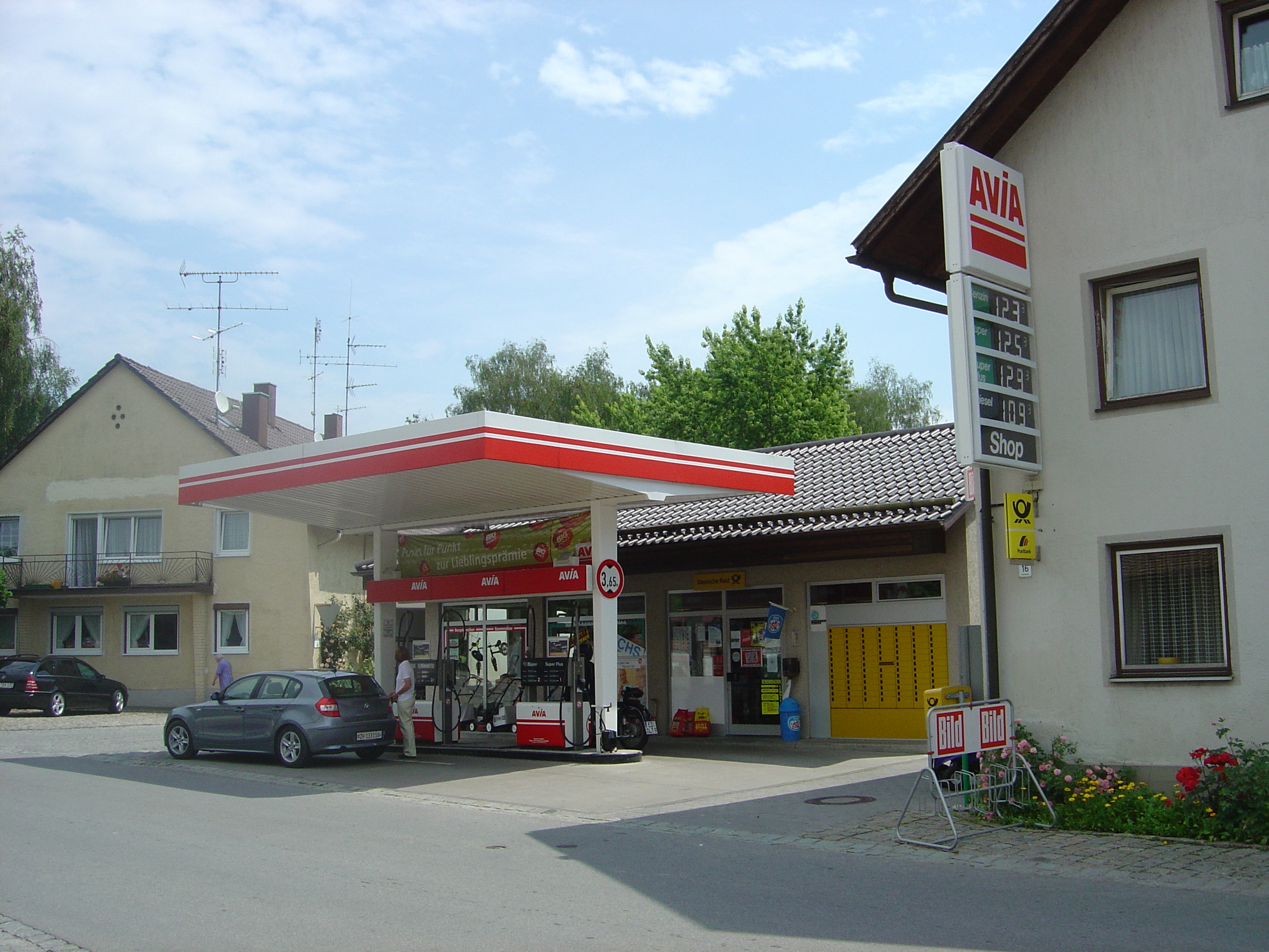 AVIA Tankstelle Bild  1