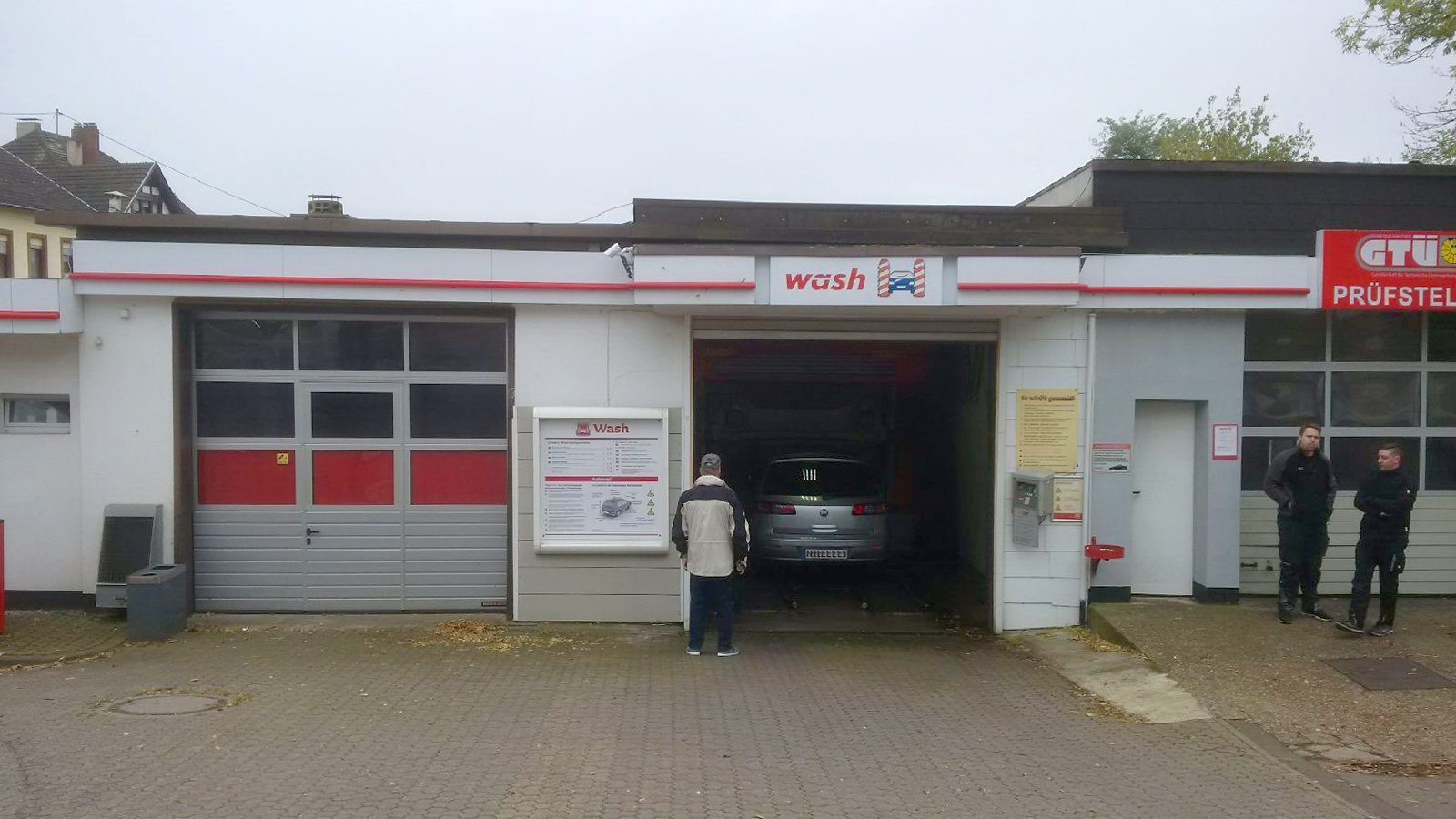 AVIA Tankstelle Bild  3