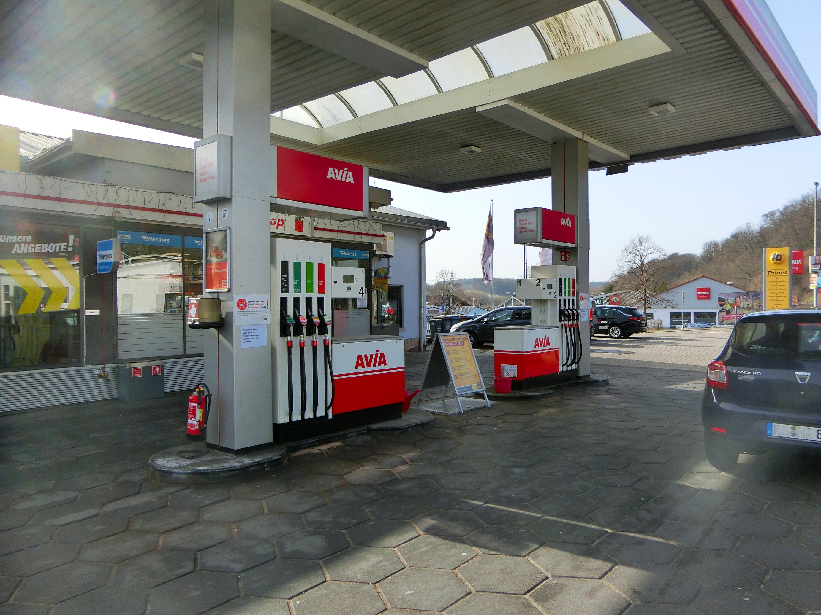 AVIA Tankstelle Bild  1