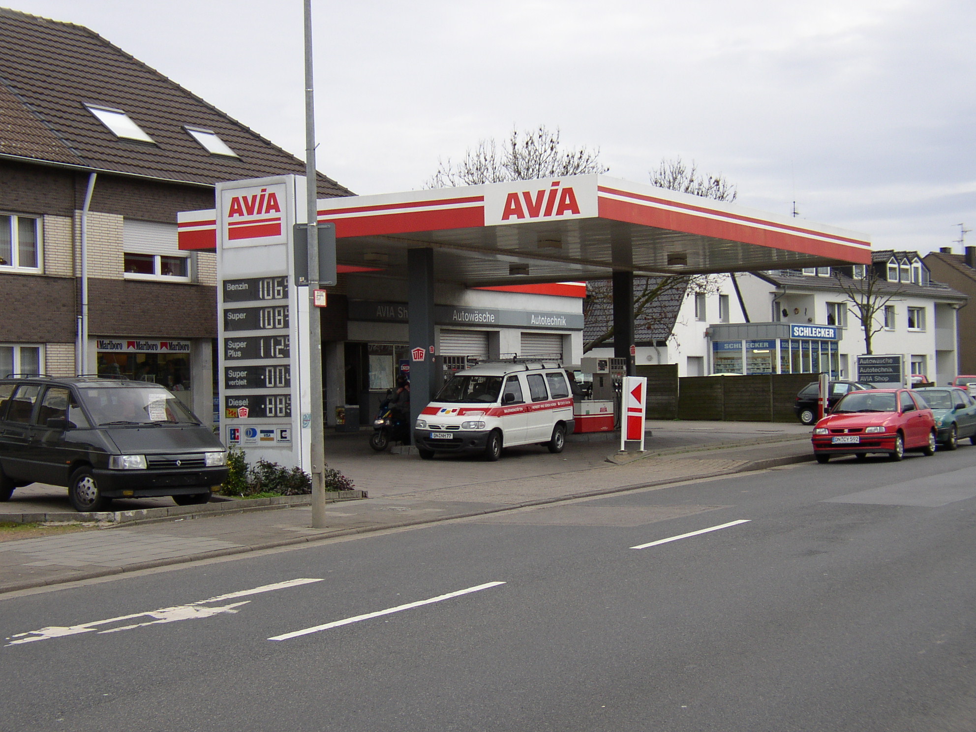 AVIA Tankstelle Bild  2