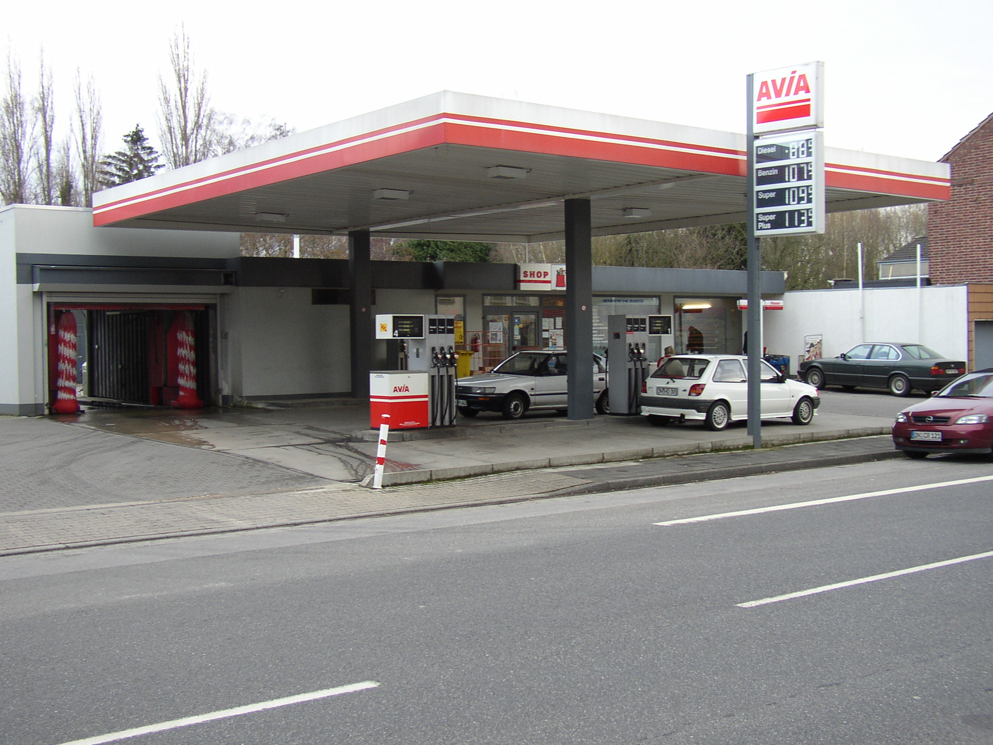 AVIA Tankstelle Bild  3