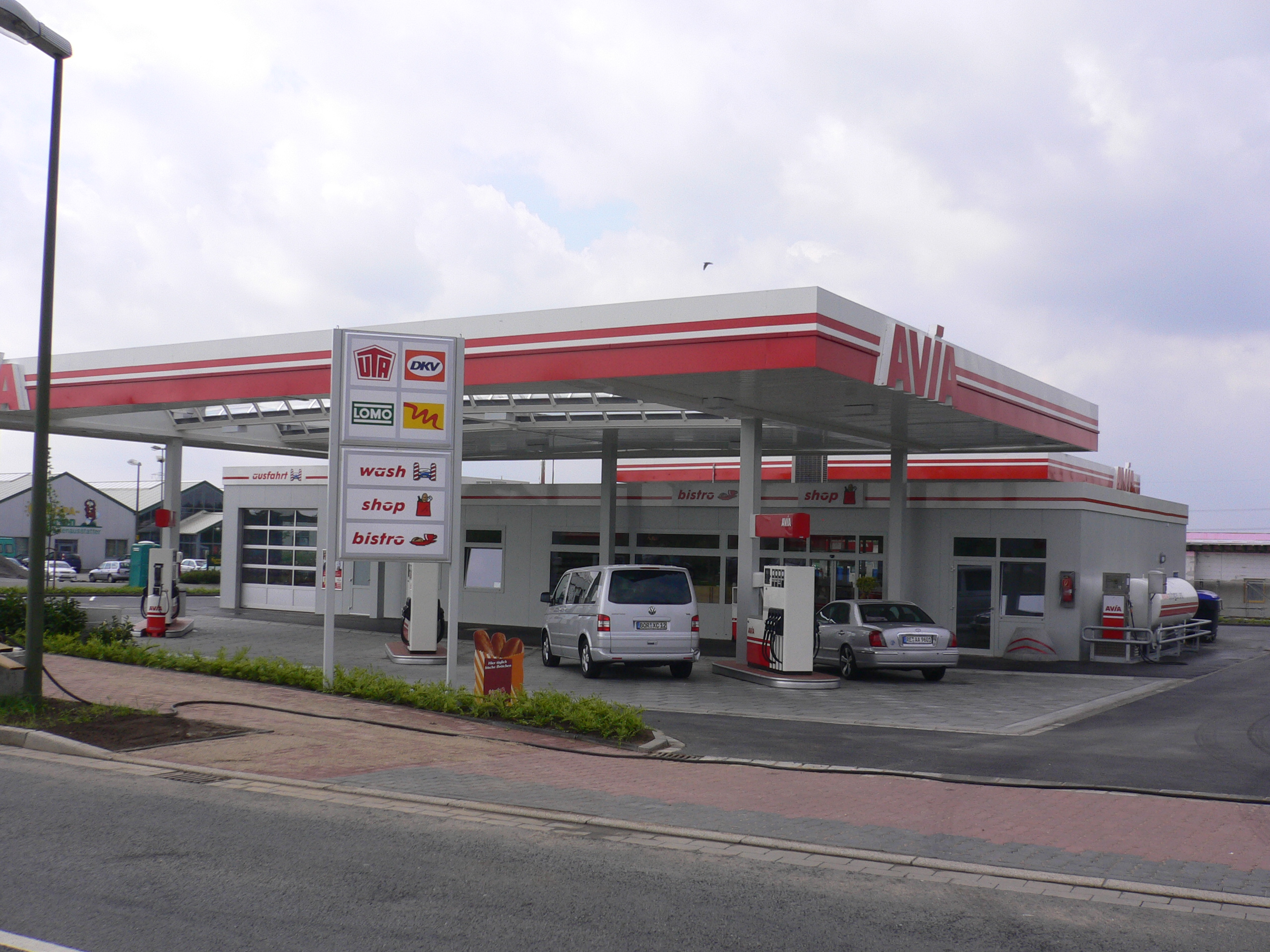 AVIA Tankstelle Bild  2